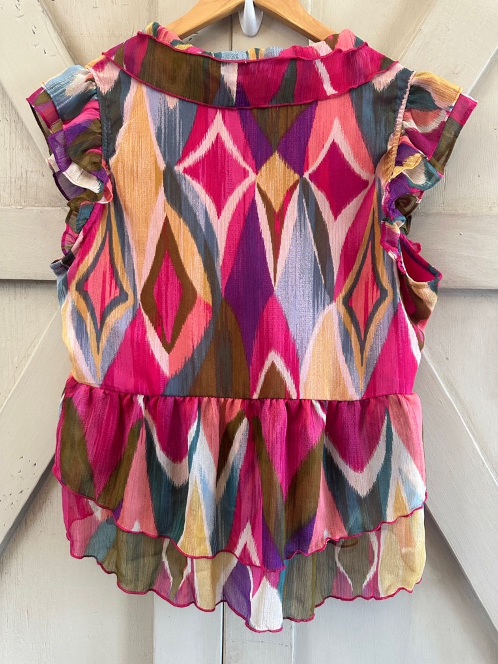 Haver + Blair London Colorful Ruffle Blouse Size M - Picture 7 of 10